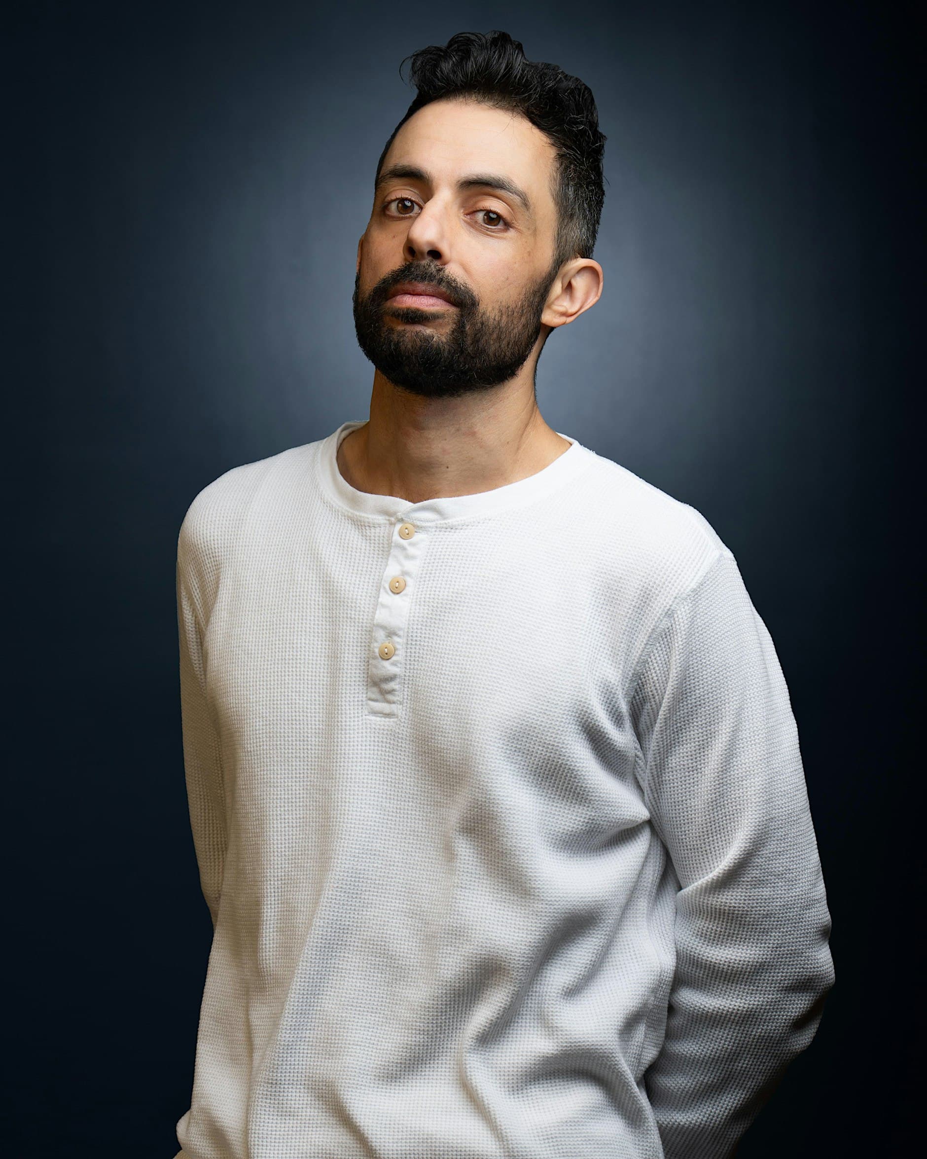 Official Listen to Lisbon event portrait of comedian Sammy Obeid